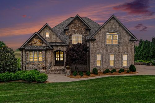 7219 Magnolia Valley Dr, Eagleville, TN, 37060-4268 | Card Image
