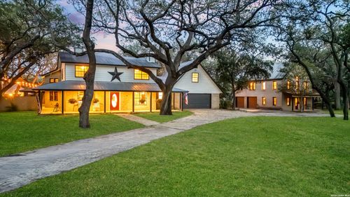 114 Massad Dr, Pleasanton, TX, 78064-1516 | Card Image