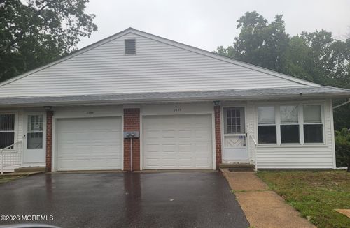 239 B Columbine Ave, Whiting, NJ, 08759-3058 | Card Image