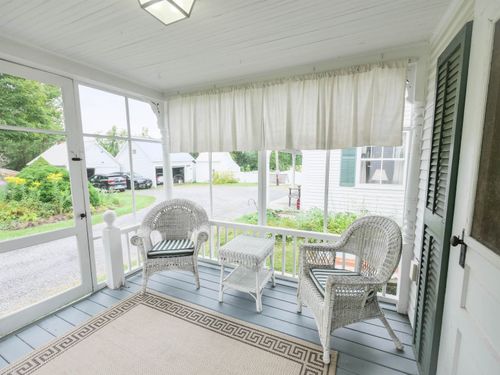 261 Mckinley Ave, Rutland, VT, 05701-9769 | Card Image