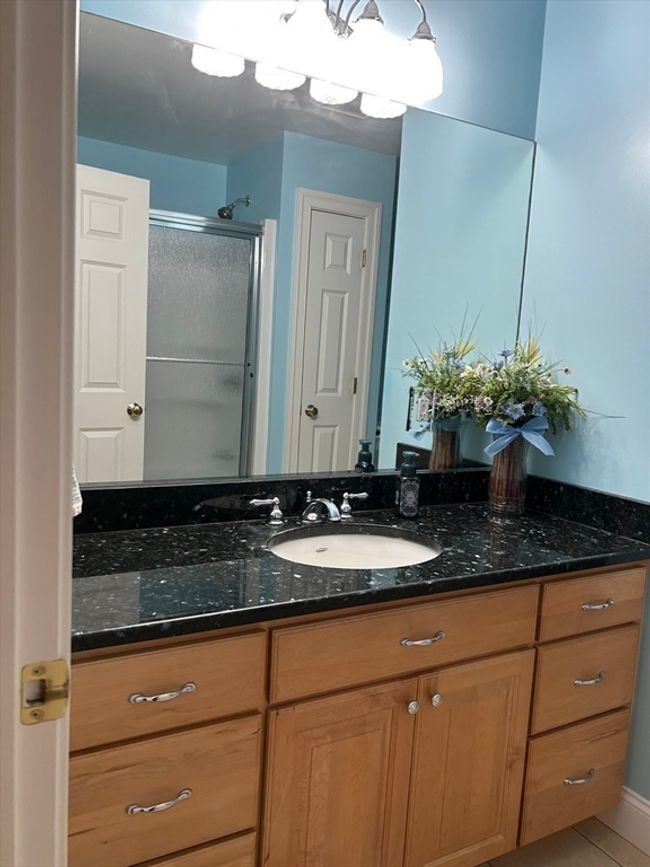 4 Rileys Way, House other with 3 bedrooms, 3 bathrooms and 3 parking in Dartmouth MA | Image 28