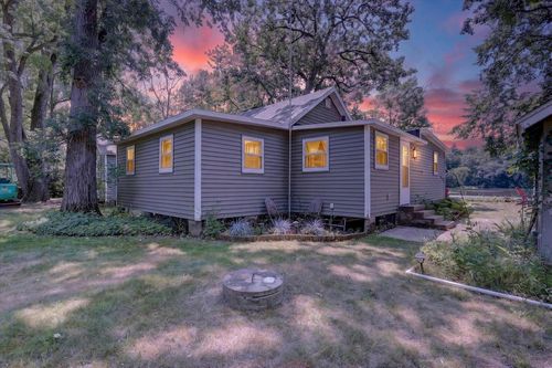 N3991 Golf Course Rd, Brodhead, WI, 53520-9600 | Card Image