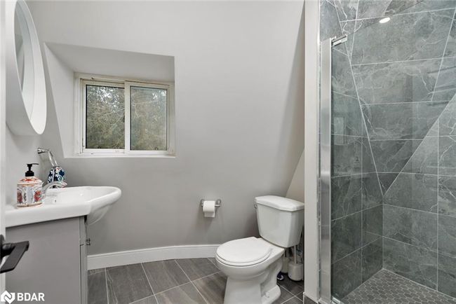 47 Campbell Ave, House other with 4 bedrooms, 2 bathrooms and 10 parking in Oro-Medonte ON | Image 8