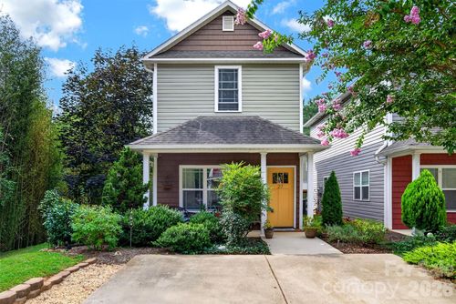27 Mill Creek Loop, Asheville, NC, 28806-8836 | Card Image
