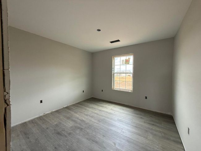 465 Wyldwood Way, House other with 3 bedrooms, 2 bathrooms and null parking in Berea KY | Image 5