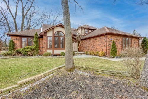 1651 Redbud Dr, Troy, MI, 48098-1969 | Card Image