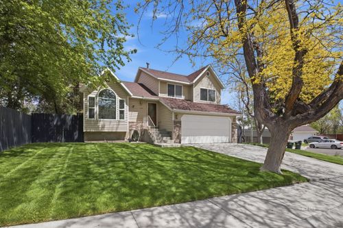 1380 Suncrest Ct, Elko, NV, 89801-7947 | Card Image