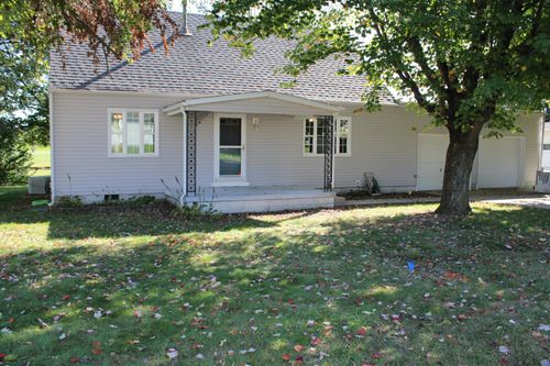 107 Wooster St, Hebron, OH, 43025-9701 | Card Image