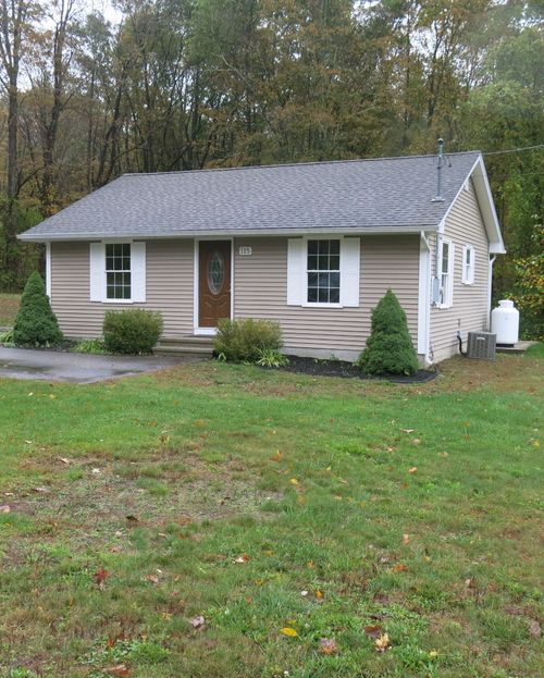 115 Sillimanville Rd, Moodus, CT, 06469-1187 | Card Image