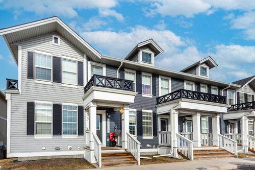 4704-1001 8 St Nw, Airdrie, AB, T4B0W9 | Card Image