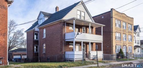 109 Clark St, New Britain, CT, 06051-4713 | Card Image