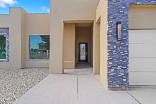 466 Sylvia Ct, Socorro, TX, 79927-3283 | Card Image