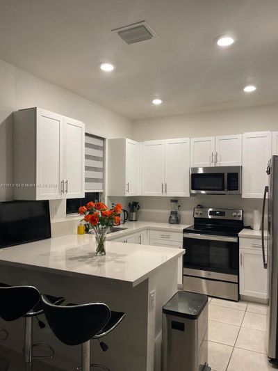 33-LN - 10920 W 33 St Ln, Townhouse with 3 bedrooms, 2 bathrooms and null parking in Hialeah FL | Image 3