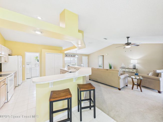 552 Biscayne Ln, House other with 3 bedrooms, 2 bathrooms and null parking in SEBASTIAN FL | Image 17