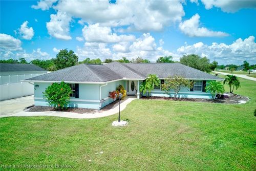 201 Devon Way Ne, LAKE PLACID, FL, 33852-7960 | Card Image