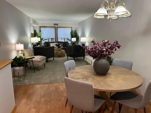 unit-106-912 Hawthorne St, Alexandria, MN, 56308-1889 | Card Image