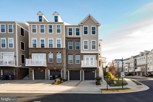 42183 Shorecrest Ter, ALDIE, VA, 20105-5700 | Card Image