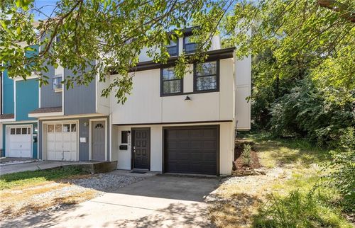 2900 Eaton St, Kansas City, KS, 66103-2135 | Card Image