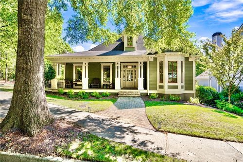 1 Royal Oak Dr, Athens, GA, 30607-7121 | Card Image