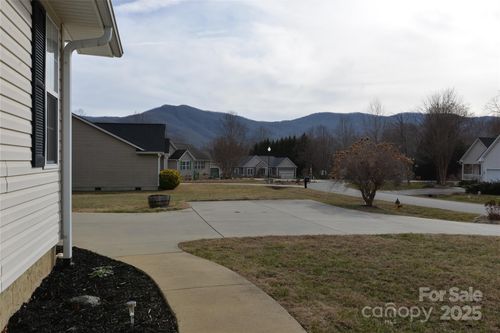 45 Eden Glen Rd, Black Mountain, NC, 28711-7721 | Card Image