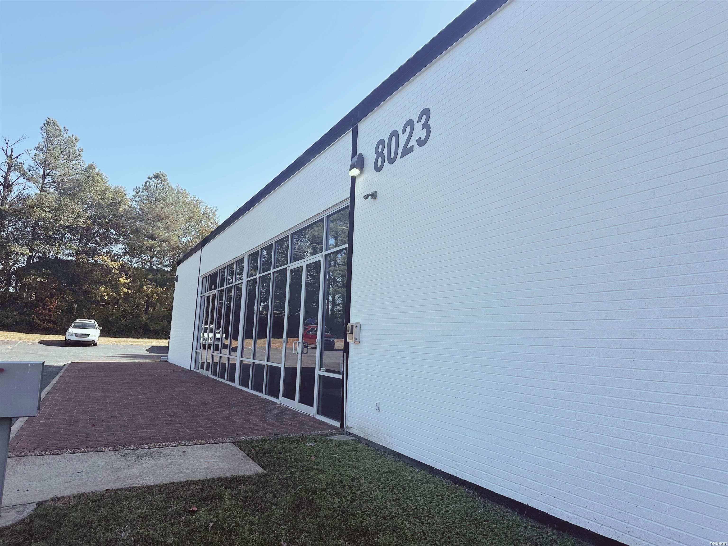 8023 Interstate 30, Little Rock, AR 72209