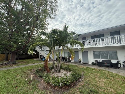 apt-10-700 Se 13th St, Fort Lauderdale, FL, 33316-2091 | Card Image