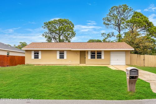 215 Hagerstown St Sw, Palm Bay, FL, 32908-7624 | Card Image