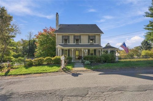 1404 Graham St, Fountain Hill, PA, 18015-2410 | Card Image