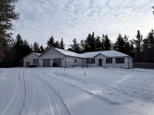 W8135 Sand Road, HEWETT, WI, 54456 | Card Image