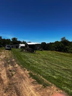 County Road 483 , Birch Tree, MO 65438