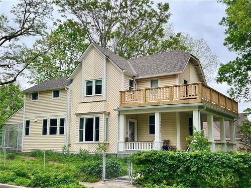 3400 Thompson Ave, Kansas City, MO, 64124-1938 | Card Image