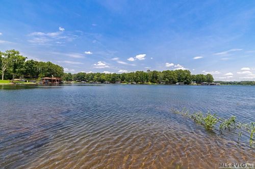 124 Pineview Dr, Henrico, NC, 27842-9688 | Card Image