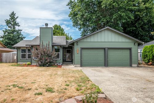 221 Valley Way, Woodland, WA, 98674-9685 | Card Image