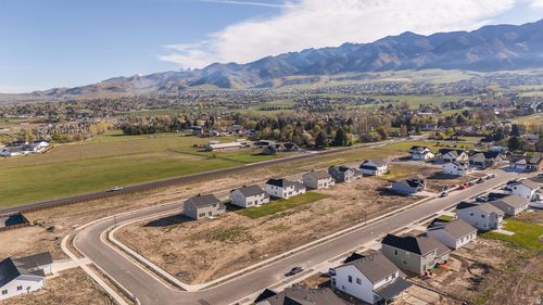 44-629 E 2450 N, North Logan, UT, 84341-1686 | Card Image