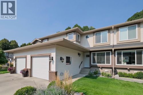 12-1853 Edgehill Ave, Kelowna, BC, V1V1X8 | Card Image