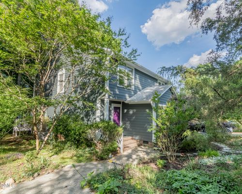 2226 Pathway Dr, Chapel Hill, NC, 27516-8742 | Card Image
