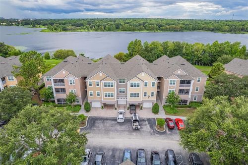 apt-204-3250 Corona Village Way, ORLANDO, FL, 32835-7590 | Card Image