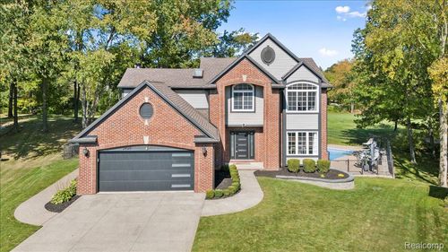 2420 Baltimore Ct, Commerce Twp, MI, 48382-4879 | Card Image