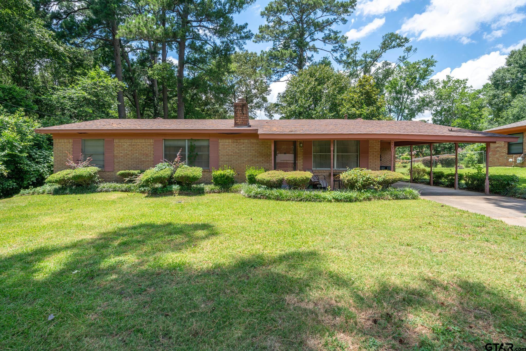 Kim St, Longview, TX 75602