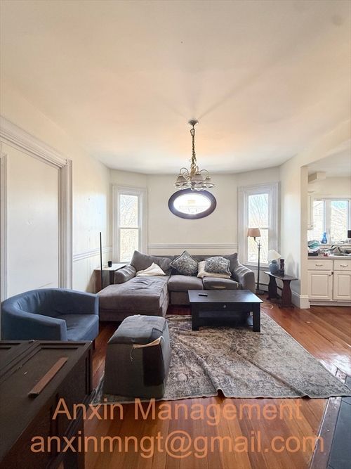 b-46 Dana St, Cambridge, MA, 02138-4204 | Card Image