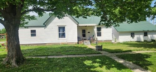 246 E 14th St, Baxter Springs, KS, 66713-1805 | Card Image