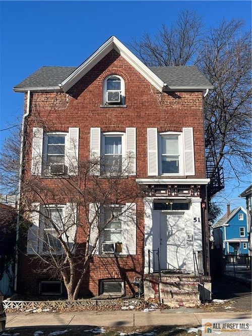 51 Mine St, New Brunswick, NJ, 08901-1111 | Card Image