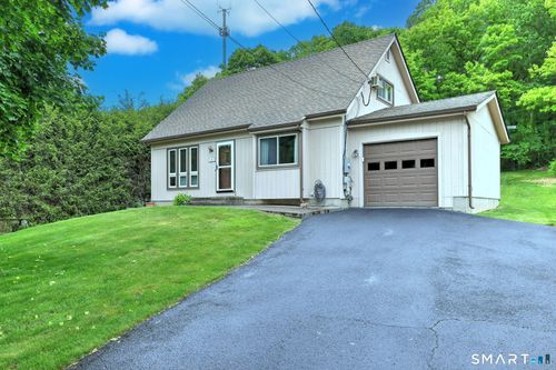 4 Windsor Place, Naugatuck, CT, 06770 | Card Image