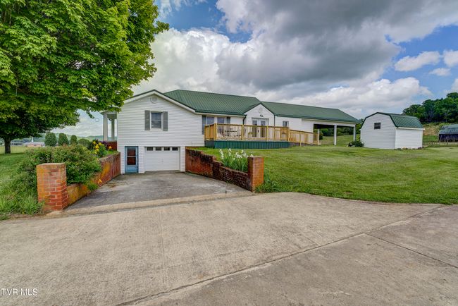 3570 Stanley Valley Rd, House other with 3 bedrooms, 2 bathrooms and null parking in Surgoinsville TN | Image 9