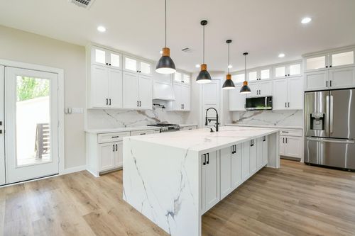 3509 Omega St, Houston, TX, 77022-5236 | Card Image