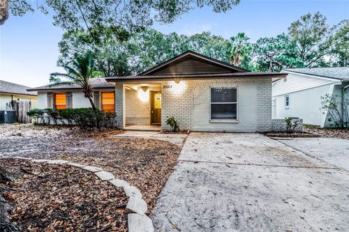 2053 Whitney Dr, CLEARWATER, FL, 33760-1811 | Card Image