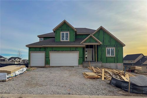 22077 W 99th Ter, Lenexa, KS, 66220 | Card Image