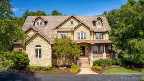 30W260 White Oak Ln, Wayne, IL, 60184-2405 | Card Image