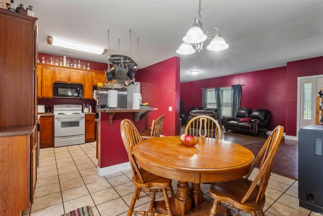 2325 N Huntington Rd, House other with 3 bedrooms, 2 bathrooms and null parking in Marion IN | Image 17
