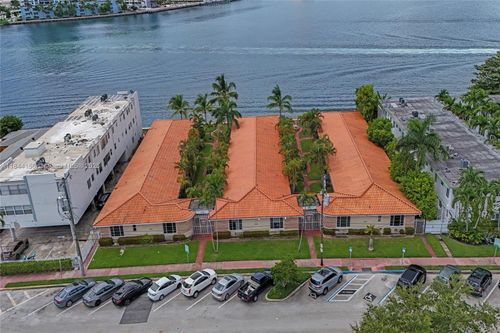 apt-1-2160 Bay Dr, Miami Beach, FL, 33141-3477 | Card Image